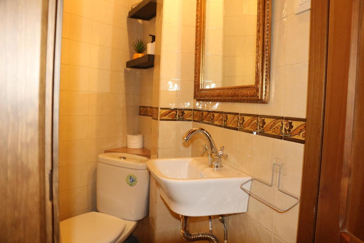 Apartamentos Coliseo Толедо Экстерьер фото