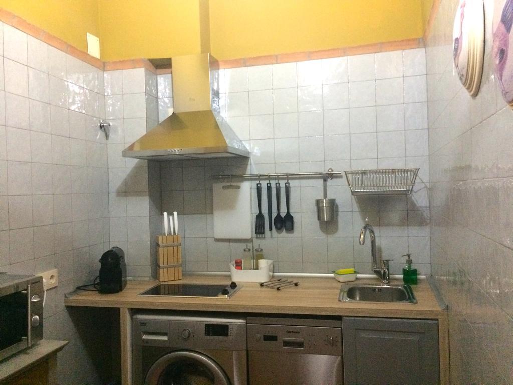 Apartamentos Coliseo Толедо Экстерьер фото